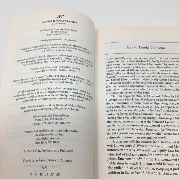 Walden and Civil Disobedience by Henry David Thoreau Softbound Paperback Book - Picture 3 of 10